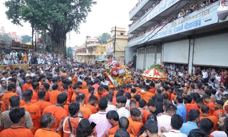 भगवान महाकाल की राजसी सवारी