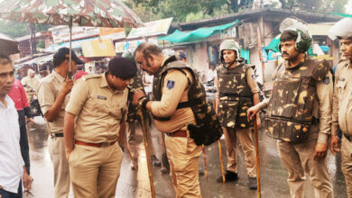 गणेश शोभायात्रा पर पथराव, महिदपुर में तनाव, पुलिस ने संभाला मोर्चा